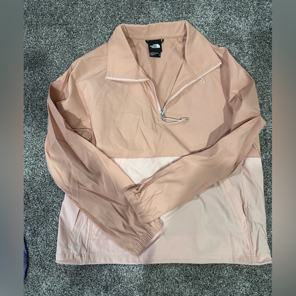 North face color block pull over